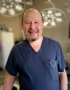 Соловьёв Вадим Юрьевич Врач-торакальный хирург<br>высшая категория